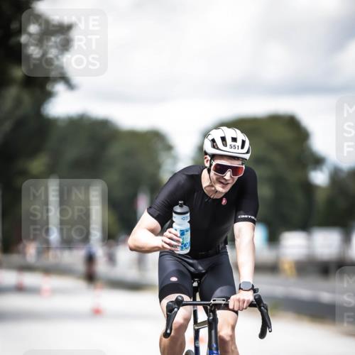 16.08.2026 - KN Förde Triathlon 2026 H.Heesch http://msf.ph/oto/9988978 16.08.2026 13:18:12 Radfahren 557, 720, 732, 738 meine-sportfotos.de