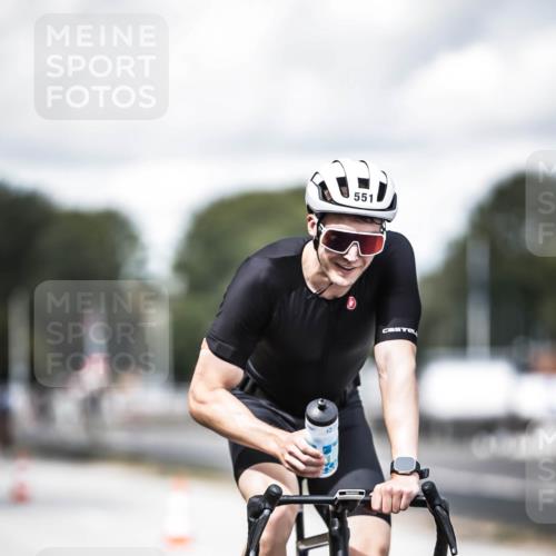 16.08.2026 - KN Förde Triathlon 2026 H.Heesch http://msf.ph/oto/9988983 16.08.2026 13:18:12 Radfahren 557, 720, 732, 738 meine-sportfotos.de