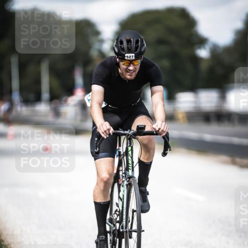 16.08.2026 - KN Förde Triathlon 2026 H.Heesch http://msf.ph/oto/9988993 16.08.2026 13:18:15 Radfahren 557 meine-sportfotos.de