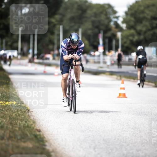 16.08.2026 - KN Förde Triathlon 2026 H.Heesch http://msf.ph/oto/9989028 16.08.2026 13:18:25 Radfahren 590, 602, 607, 702 meine-sportfotos.de
