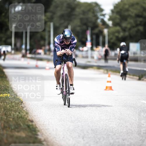 16.08.2026 - KN Förde Triathlon 2026 H.Heesch http://msf.ph/oto/9989030 16.08.2026 13:18:25 Radfahren 590, 602, 607, 702 meine-sportfotos.de