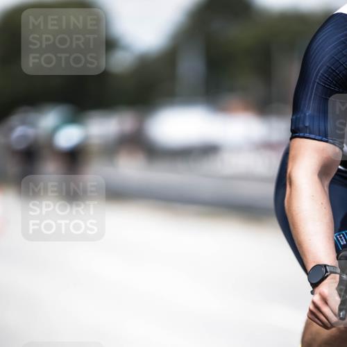 16.08.2026 - KN Förde Triathlon 2026 H.Heesch http://msf.ph/oto/9989061 16.08.2026 13:18:38 Radfahren 547, 559, 592 meine-sportfotos.de