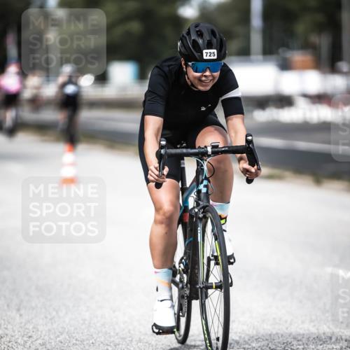 16.08.2026 - KN Förde Triathlon 2026 H.Heesch http://msf.ph/oto/9989132 16.08.2026 13:18:57 Radfahren 565, 704, 719, 725 meine-sportfotos.de