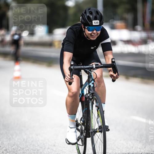 16.08.2026 - KN Förde Triathlon 2026 H.Heesch http://msf.ph/oto/9989134 16.08.2026 13:18:57 Radfahren 565, 704, 719, 725 meine-sportfotos.de