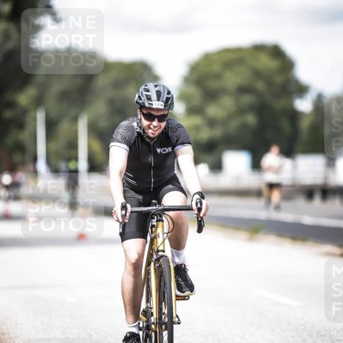 16.08.2026 - KN Förde Triathlon 2026 H.Heesch http://msf.ph/oto/9989149 16.08.2026 13:19:12 Radfahren 579 meine-sportfotos.de