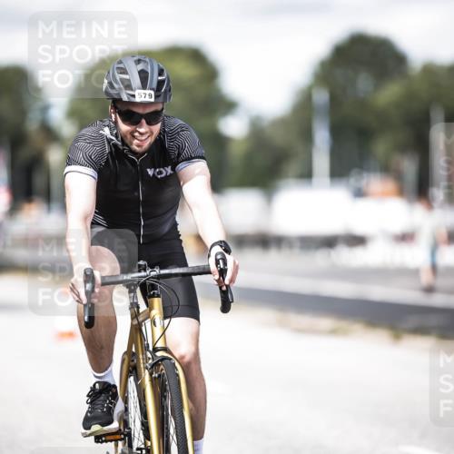 16.08.2026 - KN Förde Triathlon 2026 H.Heesch http://msf.ph/oto/9989158 16.08.2026 13:19:12 Radfahren 579 meine-sportfotos.de