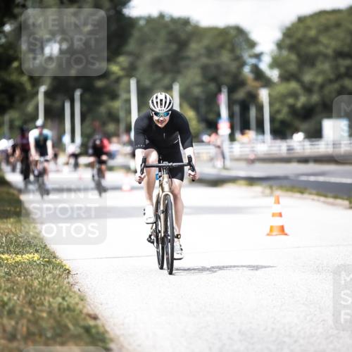 16.08.2026 - KN Förde Triathlon 2026 H.Heesch http://msf.ph/oto/9989167 16.08.2026 13:19:14 Radfahren 579 meine-sportfotos.de