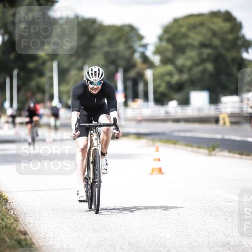 16.08.2026 - KN Förde Triathlon 2026 H.Heesch http://msf.ph/oto/9989173 16.08.2026 13:19:14 Radfahren 579 meine-sportfotos.de