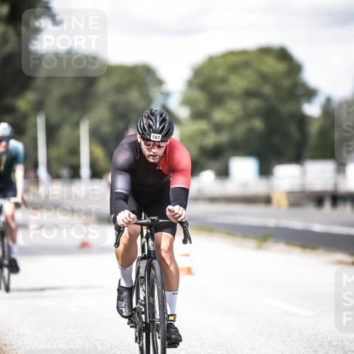 16.08.2026 - KN Förde Triathlon 2026 H.Heesch http://msf.ph/oto/9989181 16.08.2026 13:19:19 Radfahren 600, 706, 713, 714 meine-sportfotos.de