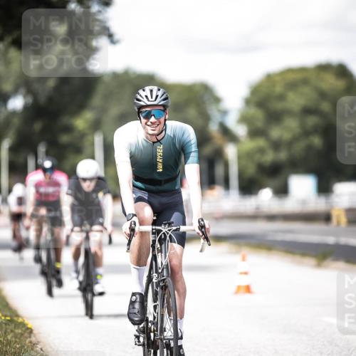 16.08.2026 - KN Förde Triathlon 2026 H.Heesch http://msf.ph/oto/9989187 16.08.2026 13:19:20 Radfahren 600, 706, 713, 714 meine-sportfotos.de