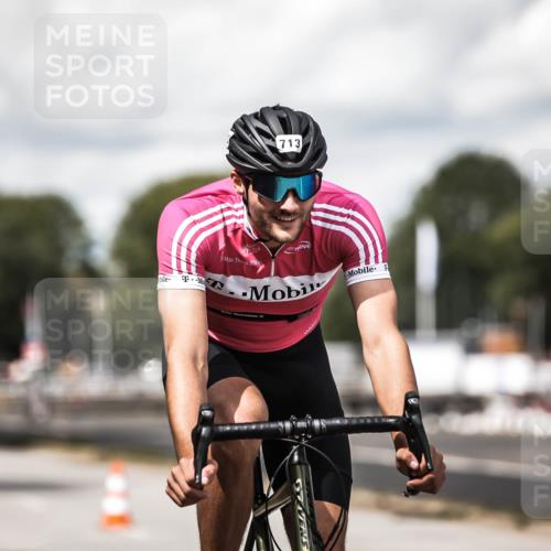 16.08.2026 - KN Förde Triathlon 2026 H.Heesch http://msf.ph/oto/9989200 16.08.2026 13:19:23 Radfahren 600, 706, 713, 714, 735 meine-sportfotos.de
