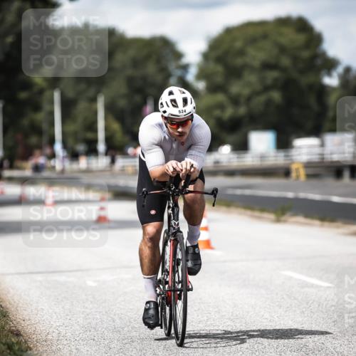 16.08.2026 - KN Förde Triathlon 2026 H.Heesch http://msf.ph/oto/9989203 16.08.2026 13:19:24 Radfahren 600, 713, 714, 735 meine-sportfotos.de