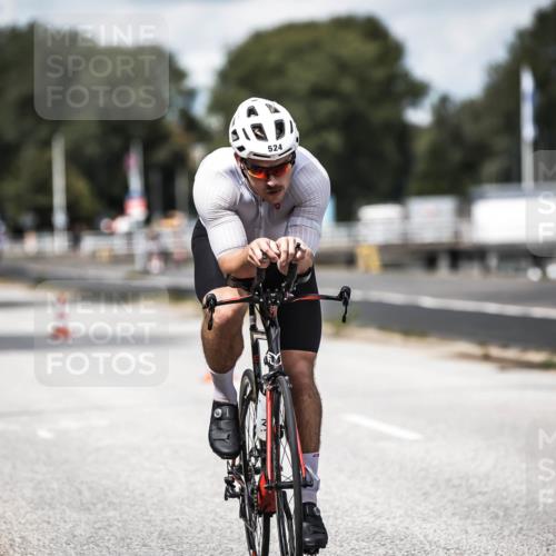 16.08.2026 - KN Förde Triathlon 2026 H.Heesch http://msf.ph/oto/9989209 16.08.2026 13:19:25 Radfahren 713, 714, 735 meine-sportfotos.de