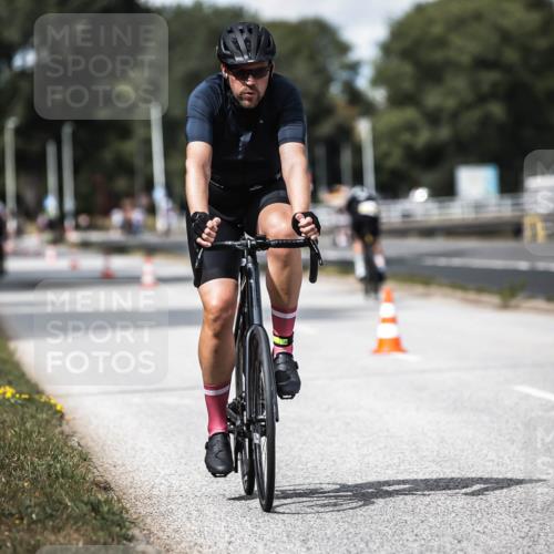 16.08.2026 - KN Förde Triathlon 2026 H.Heesch http://msf.ph/oto/9989224 16.08.2026 13:19:28 Radfahren 574, 701, 716, 735 meine-sportfotos.de