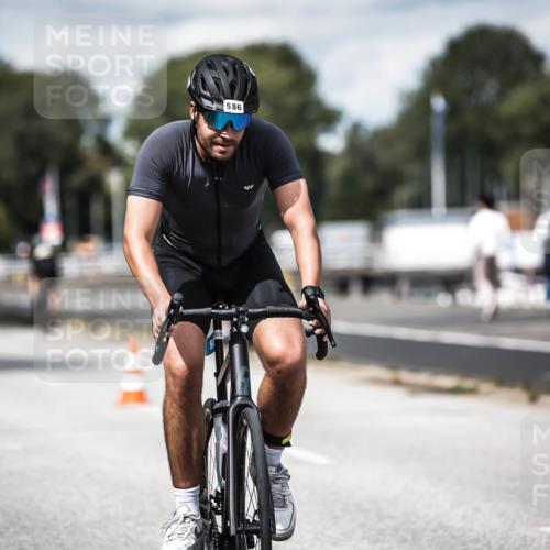 16.08.2026 - KN Förde Triathlon 2026 H.Heesch http://msf.ph/oto/9989274 16.08.2026 13:19:43 Radfahren 576, 586, 605 meine-sportfotos.de