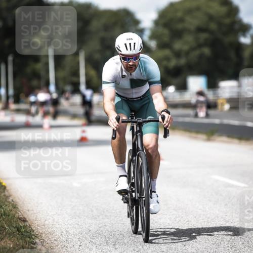 16.08.2026 - KN Förde Triathlon 2026 H.Heesch http://msf.ph/oto/9989282 16.08.2026 13:19:48 Radfahren 576, 605 meine-sportfotos.de