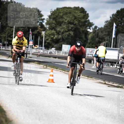 16.08.2026 - KN Förde Triathlon 2026 H.Heesch http://msf.ph/oto/9989310 16.08.2026 13:20:00 Radfahren 553, 562, 594, 612, 709, 723, 733, 737 meine-sportfotos.de