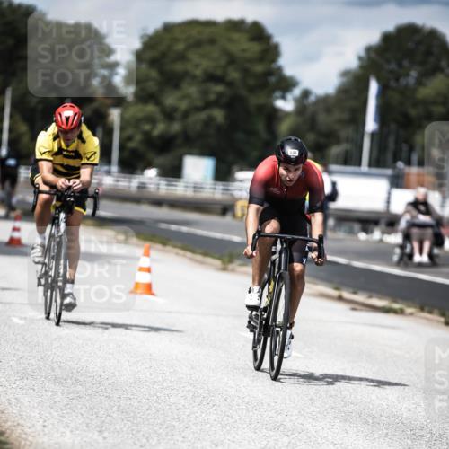 16.08.2026 - KN Förde Triathlon 2026 H.Heesch http://msf.ph/oto/9989319 16.08.2026 13:20:01 Radfahren 562, 709, 723, 733, 737 meine-sportfotos.de