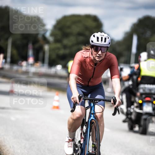 16.08.2026 - KN Förde Triathlon 2026 H.Heesch http://msf.ph/oto/9989347 16.08.2026 13:20:05 Radfahren 532, 562, 591, 709, 723, 737 meine-sportfotos.de