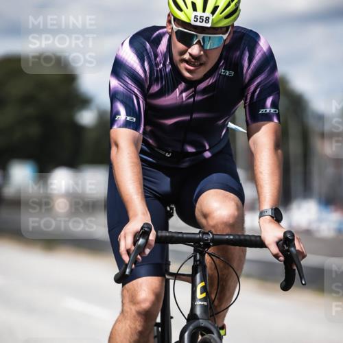 16.08.2026 - KN Förde Triathlon 2026 H.Heesch http://msf.ph/oto/9989408 16.08.2026 13:20:49 Radfahren 581, 589 meine-sportfotos.de