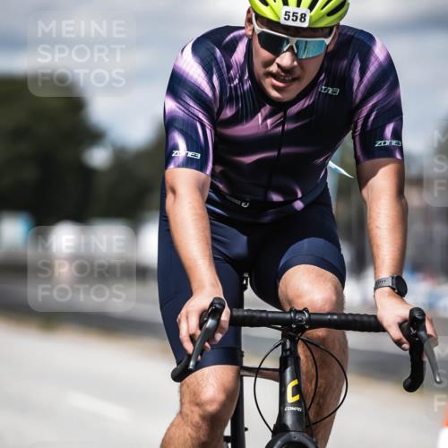 16.08.2026 - KN Förde Triathlon 2026 H.Heesch http://msf.ph/oto/9989409 16.08.2026 13:20:49 Radfahren 581, 589 meine-sportfotos.de