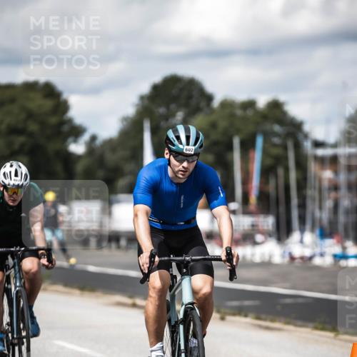 16.08.2026 - KN Förde Triathlon 2026 H.Heesch http://msf.ph/oto/9989433 16.08.2026 13:20:57 Radfahren 544, 581, 602, 607, 720 meine-sportfotos.de