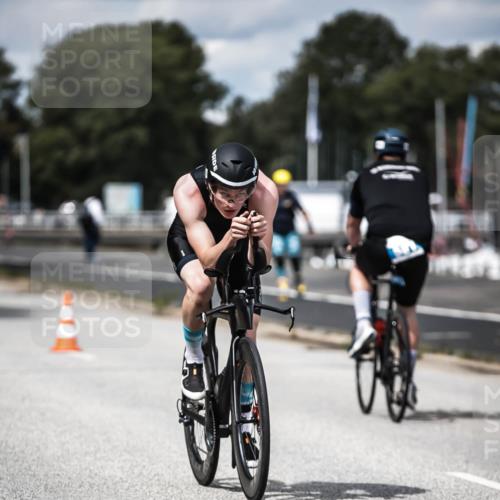 16.08.2026 - KN Förde Triathlon 2026 H.Heesch http://msf.ph/oto/9989449 16.08.2026 13:21:00 Radfahren 568, 578, 602, 607, 720, 722, 729, 746 meine-sportfotos.de