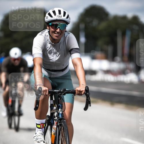 16.08.2026 - KN Förde Triathlon 2026 H.Heesch http://msf.ph/oto/9989471 16.08.2026 13:21:04 Radfahren 568, 572, 578, 596, 722, 729, 746 meine-sportfotos.de