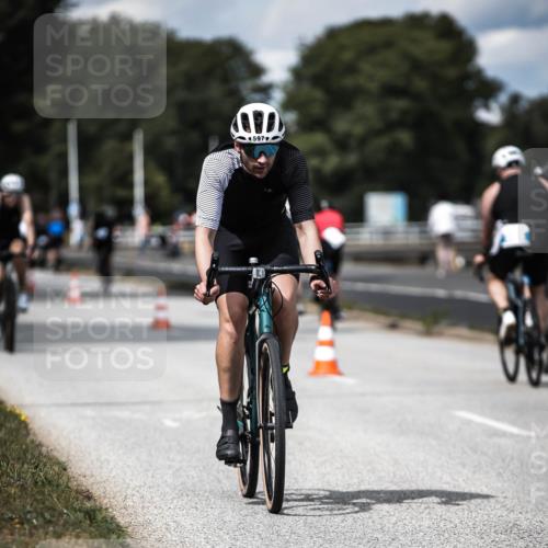 16.08.2026 - KN Förde Triathlon 2026 H.Heesch http://msf.ph/oto/9989488 16.08.2026 13:21:14 Radfahren 597, 603, 608, 703, 747 meine-sportfotos.de