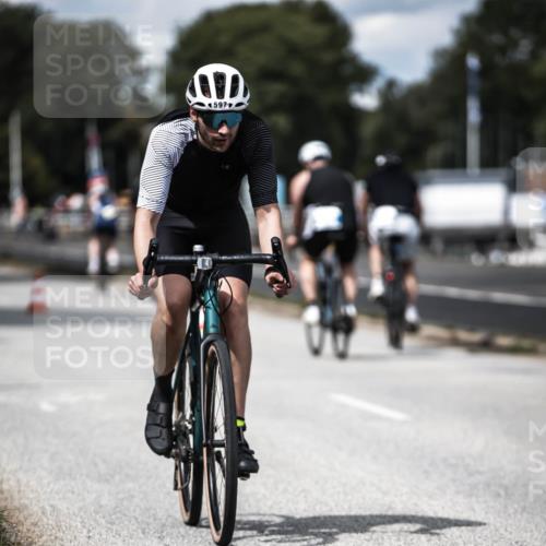 16.08.2026 - KN Förde Triathlon 2026 H.Heesch http://msf.ph/oto/9989494 16.08.2026 13:21:15 Radfahren 597, 603, 608, 703 meine-sportfotos.de
