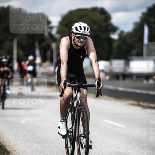 16.08.2026 - KN Förde Triathlon 2026 H.Heesch http://msf.ph/oto/9989511 16.08.2026 13:21:18 Radfahren 592, 597, 603, 608, 703 meine-sportfotos.de