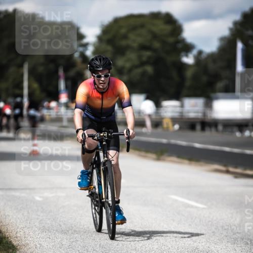 16.08.2026 - KN Förde Triathlon 2026 H.Heesch http://msf.ph/oto/9989536 16.08.2026 13:21:21 Radfahren 592, 603, 703 meine-sportfotos.de
