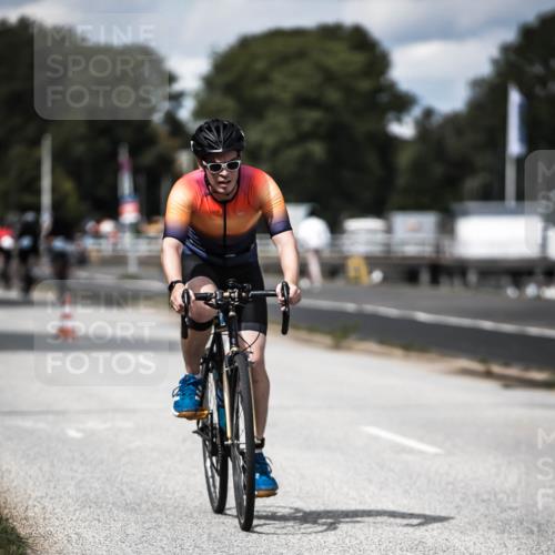 16.08.2026 - KN Förde Triathlon 2026 H.Heesch http://msf.ph/oto/9989537 16.08.2026 13:21:21 Radfahren 592, 603, 703 meine-sportfotos.de
