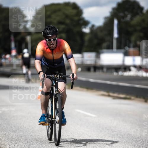 16.08.2026 - KN Förde Triathlon 2026 H.Heesch http://msf.ph/oto/9989541 16.08.2026 13:21:21 Radfahren 592, 603, 703 meine-sportfotos.de
