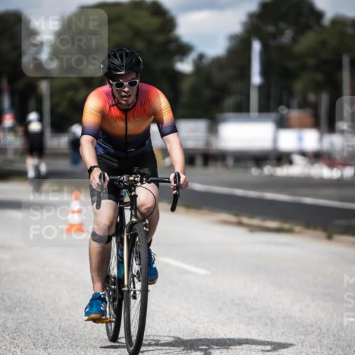 16.08.2026 - KN Förde Triathlon 2026 H.Heesch http://msf.ph/oto/9989543 16.08.2026 13:21:21 Radfahren 592, 603, 703 meine-sportfotos.de
