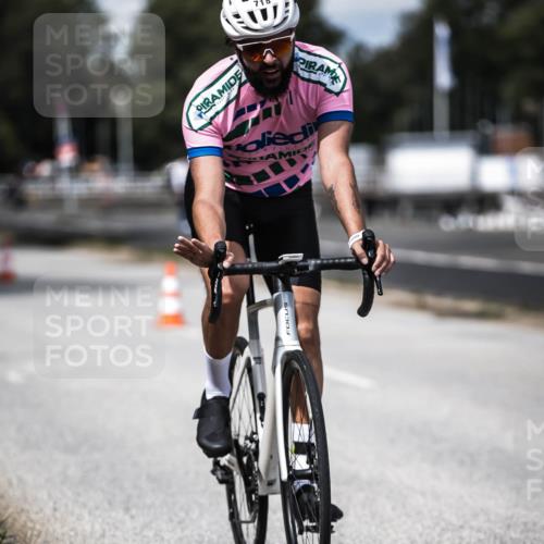 16.08.2026 - KN Förde Triathlon 2026 H.Heesch http://msf.ph/oto/9989563 16.08.2026 13:21:34 Radfahren 538, 718, 736 meine-sportfotos.de