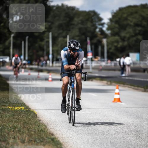 16.08.2026 - KN Förde Triathlon 2026 H.Heesch http://msf.ph/oto/9989590 16.08.2026 13:21:44 Radfahren 595, 704, 705, 730 meine-sportfotos.de