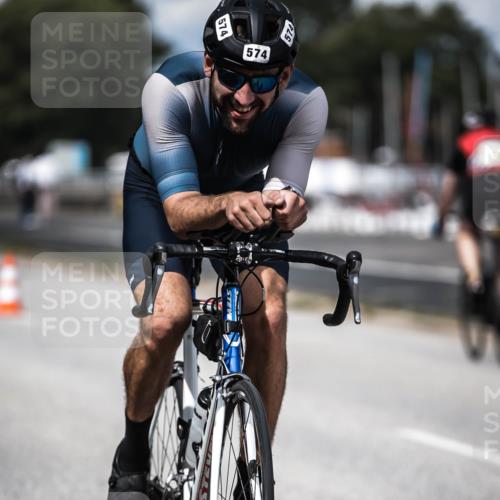 16.08.2026 - KN Förde Triathlon 2026 H.Heesch http://msf.ph/oto/9989614 16.08.2026 13:21:45 Radfahren 595, 704, 705, 730 meine-sportfotos.de