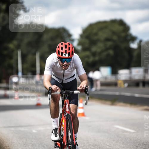 16.08.2026 - KN Förde Triathlon 2026 H.Heesch http://msf.ph/oto/9989623 16.08.2026 13:21:50 Radfahren 555 meine-sportfotos.de