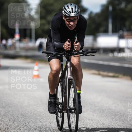 16.08.2026 - KN Förde Triathlon 2026 H.Heesch http://msf.ph/oto/9989661 16.08.2026 13:22:06 Radfahren 506, 577, 716 meine-sportfotos.de