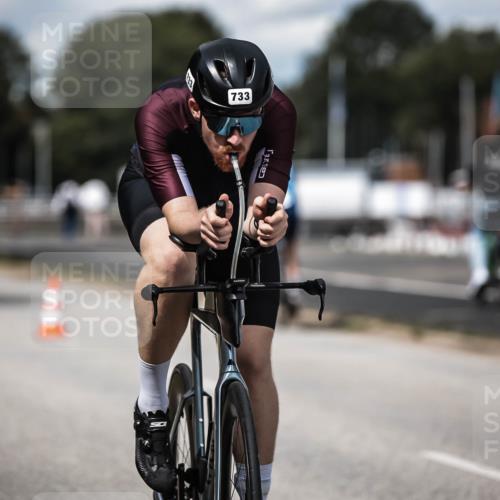 16.08.2026 - KN Förde Triathlon 2026 H.Heesch http://msf.ph/oto/9989679 16.08.2026 13:22:15 Radfahren  meine-sportfotos.de