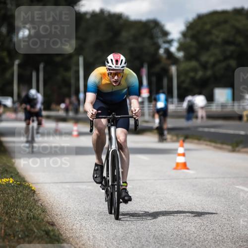 16.08.2026 - KN Förde Triathlon 2026 H.Heesch http://msf.ph/oto/9989686 16.08.2026 13:22:18 Radfahren 548 meine-sportfotos.de