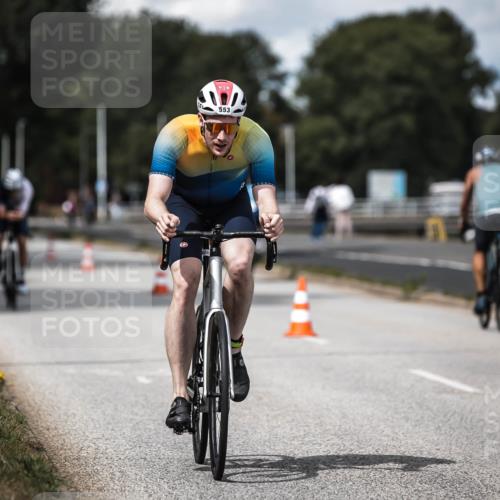16.08.2026 - KN Förde Triathlon 2026 H.Heesch http://msf.ph/oto/9989692 16.08.2026 13:22:19 Radfahren 548 meine-sportfotos.de