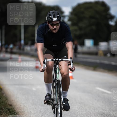 16.08.2026 - KN Förde Triathlon 2026 H.Heesch http://msf.ph/oto/9989748 16.08.2026 13:22:32 Radfahren 576, 601, 721 meine-sportfotos.de