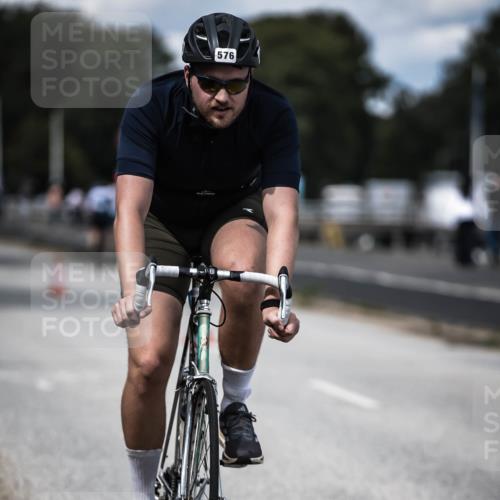 16.08.2026 - KN Förde Triathlon 2026 H.Heesch http://msf.ph/oto/9989754 16.08.2026 13:22:33 Radfahren 576, 601, 721 meine-sportfotos.de
