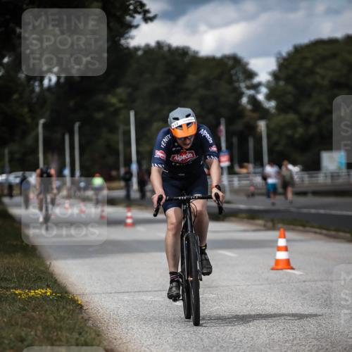 16.08.2026 - KN Förde Triathlon 2026 H.Heesch http://msf.ph/oto/9989818 16.08.2026 13:22:53 Radfahren 515, 539, 612 meine-sportfotos.de
