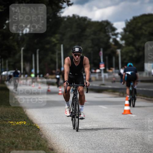 16.08.2026 - KN Förde Triathlon 2026 H.Heesch http://msf.ph/oto/9989842 16.08.2026 13:22:57 Radfahren 550, 612, 739 meine-sportfotos.de