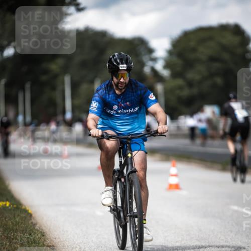 16.08.2026 - KN Förde Triathlon 2026 H.Heesch http://msf.ph/oto/9989860 16.08.2026 13:23:07 Radfahren 573, 584, 708, 726 meine-sportfotos.de