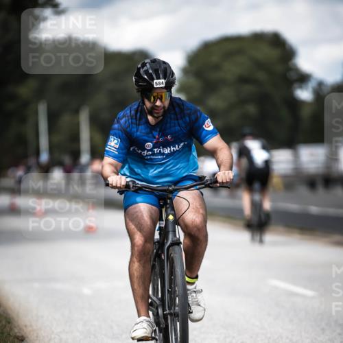 16.08.2026 - KN Förde Triathlon 2026 H.Heesch http://msf.ph/oto/9989866 16.08.2026 13:23:07 Radfahren 573, 584, 708, 726 meine-sportfotos.de