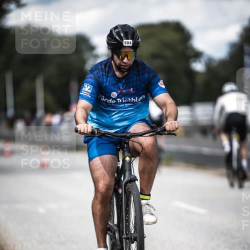 16.08.2026 - KN Förde Triathlon 2026 H.Heesch http://msf.ph/oto/9989870 16.08.2026 13:23:07 Radfahren 573, 584, 708, 726 meine-sportfotos.de